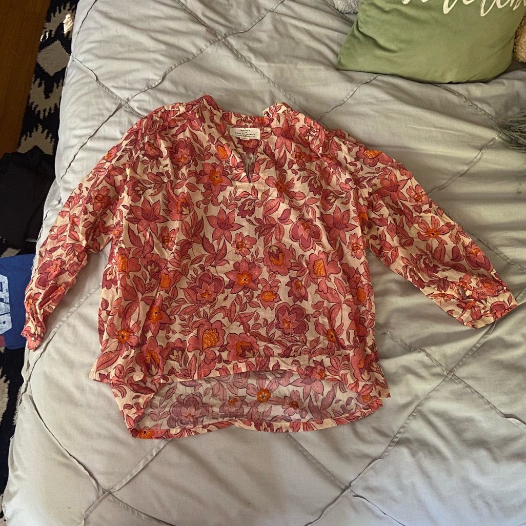 Birds Of Paradis Trovata Floral Blouse